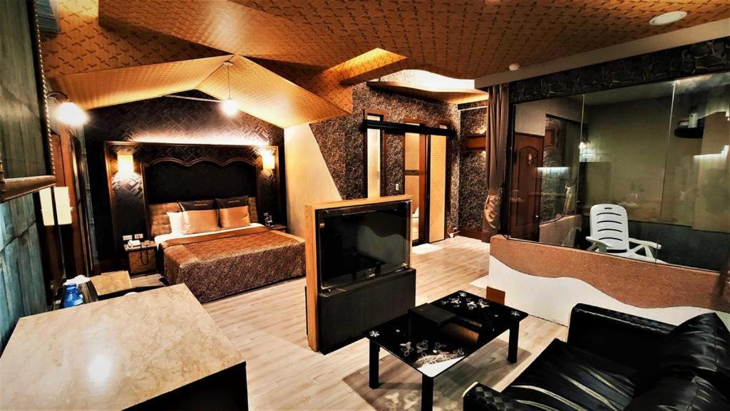 Giyoche Motel Ванли Экстерьер фото